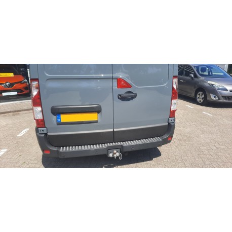 Zwarte alu bumperplaat Nissan NV400